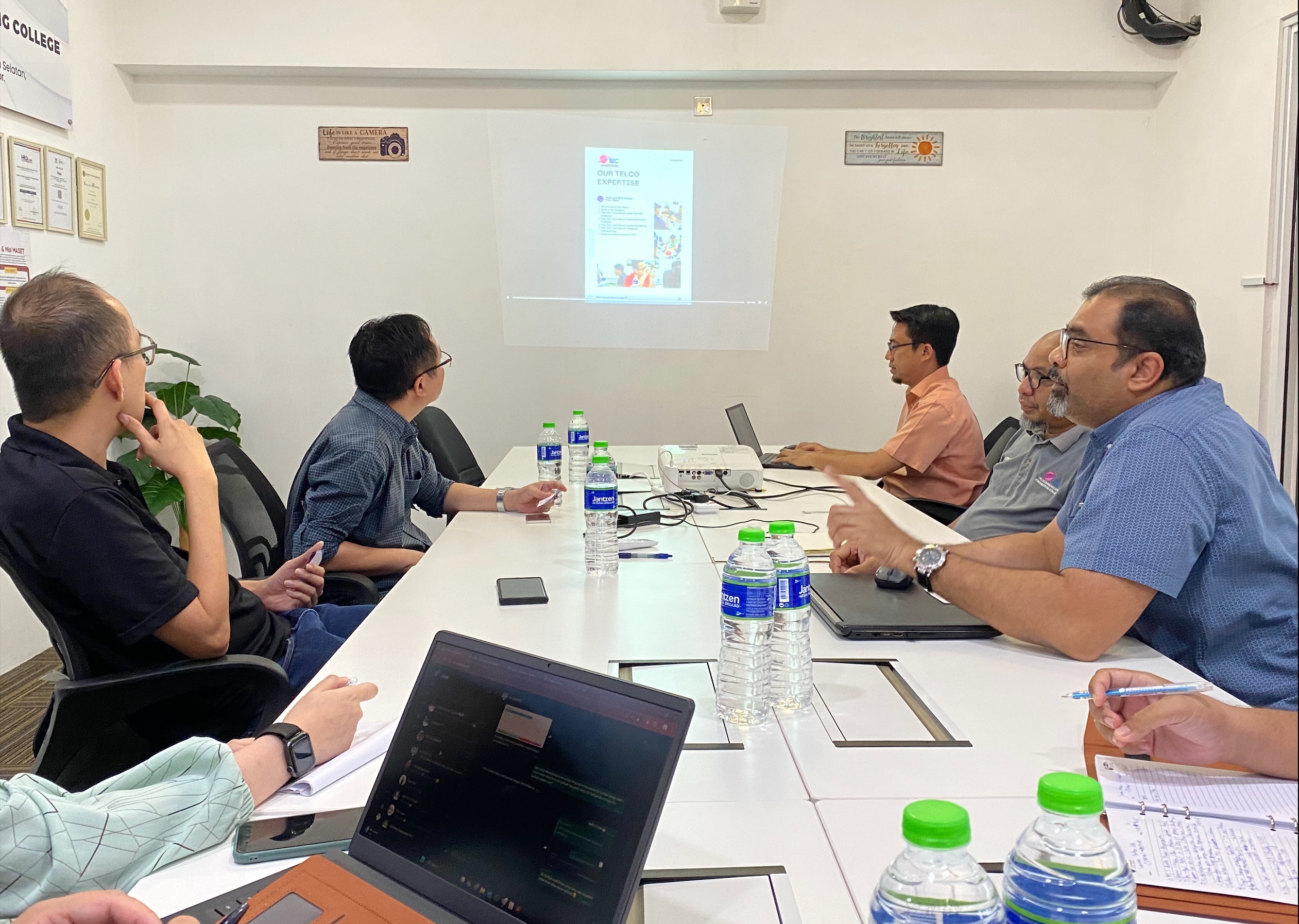 Holding flower, by Anthony Tran